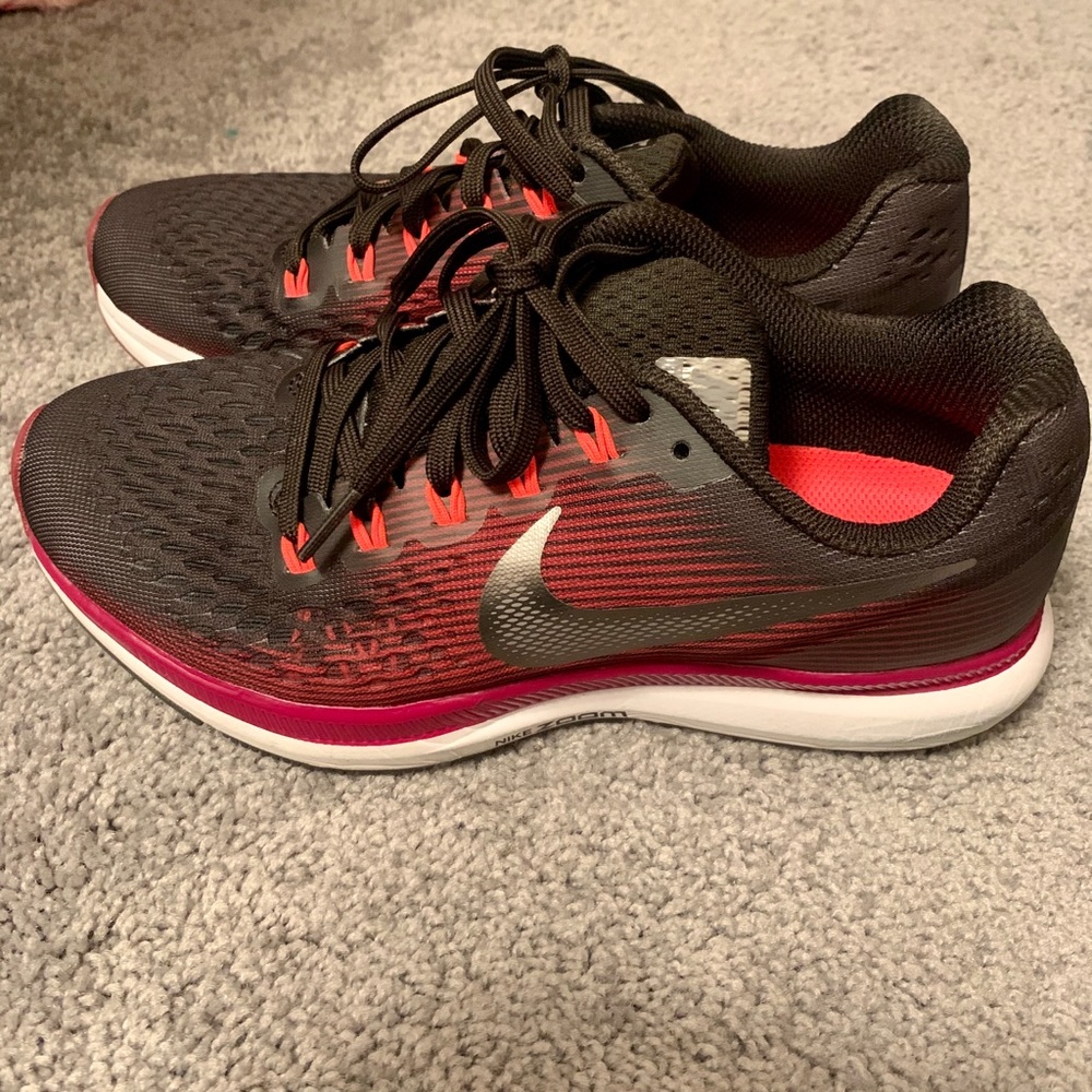 Nike shoes 6.5